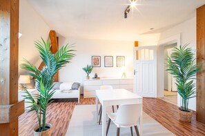 Interior - Spacious Apartment in Strausberg - Sleeps 6 (Strausberg)
