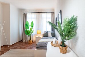 3 Schlafzimmer, Schreibtisch, kostenloses WLAN, Bettwäsche