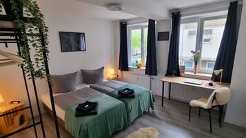 2 Schlafzimmer, Schreibtisch, kostenloses WLAN