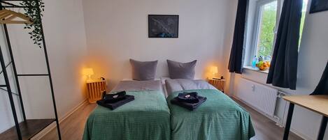 2 Schlafzimmer, Schreibtisch, kostenloses WLAN