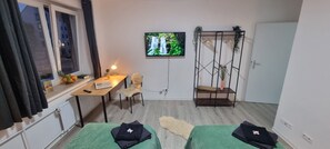 2 bedrooms, desk, free WiFi