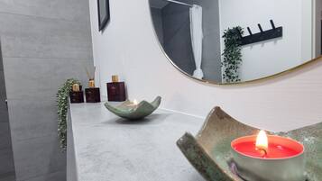 Haartrockner, Handtücher