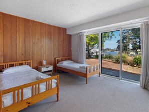 5 habitaciones, wifi gratis y ropa de cama