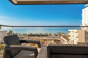 Familienzimmer, Meerblick | Balkon