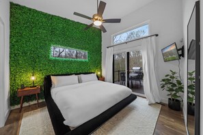 5 Schlafzimmer, Schreibtisch, kostenloses WLAN, Bettwäsche