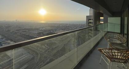 Cozy 2BR in Business Bay Aykon Tower