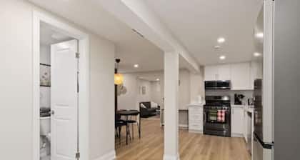 Basement unit - Fully Renovated Beautiful stay
