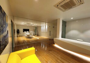 Business center - Landcorp hotels  (Hyderabad)