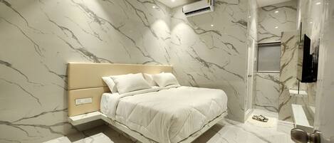 Bureau, espace de travail pour ordinateur portable