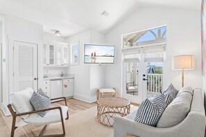 Smart TV - Top Location on 30A Bordering Rosemary Beach with Private Pool and Beach (Inlet Beach)