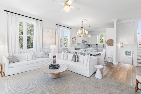 Smart TV - Top Location on 30A Bordering Rosemary Beach with Private Pool and Beach (Inlet Beach)