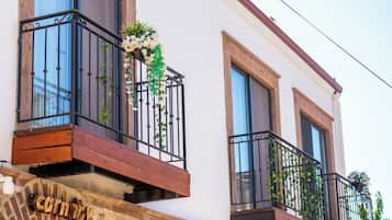 Habitación estándar, balcón | Exterior