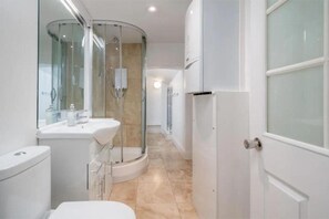 Hair dryer, towels