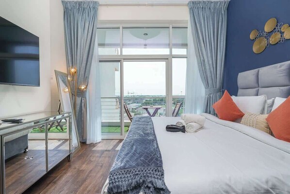 Iron/ironing board, WiFi