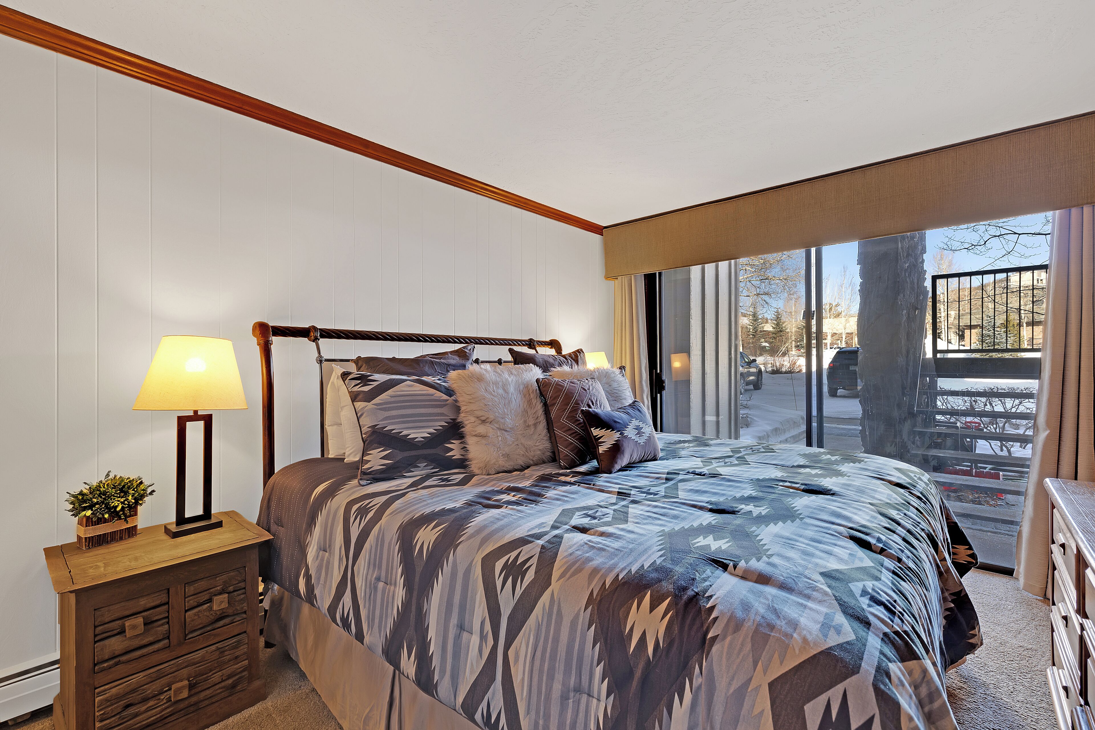 2 habitaciones, acceso a internet y ropa de cama 