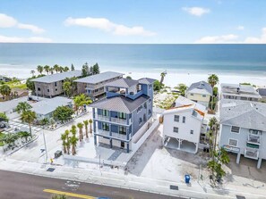 Exterior - Blue Pearl Beach House, Beachfront, Private pool (Indian Shores)