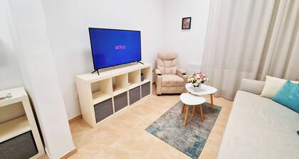 Deluxe one bedroom apartment top center Sofia Vitosha blvd