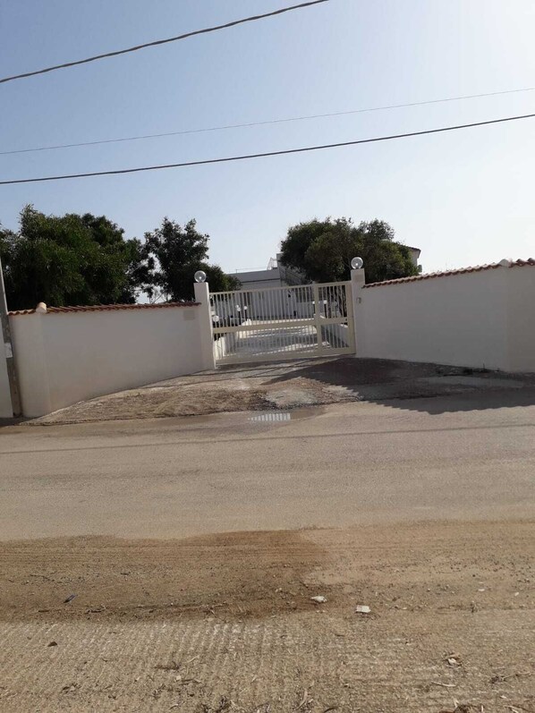 Exterior - Tanoelvira (Noto)