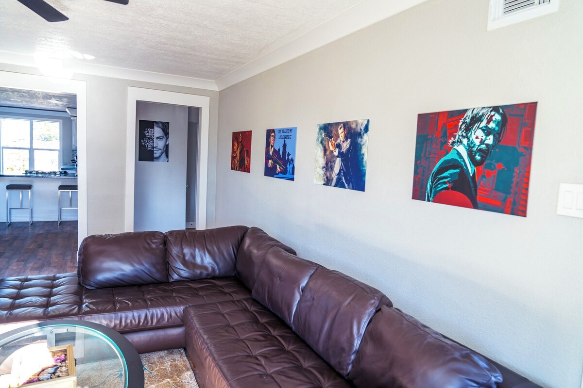 Photo 46 of Spacious 6-bedroom house in brilliant Houston with WiFi, AC