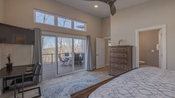 3 chambres, bureau, Wi-Fi, literie fournie