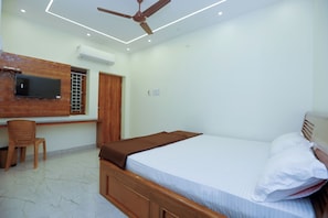 Egyptian cotton sheets, premium bedding, pillow-top beds - Temple View Residency (Thiruvallur)