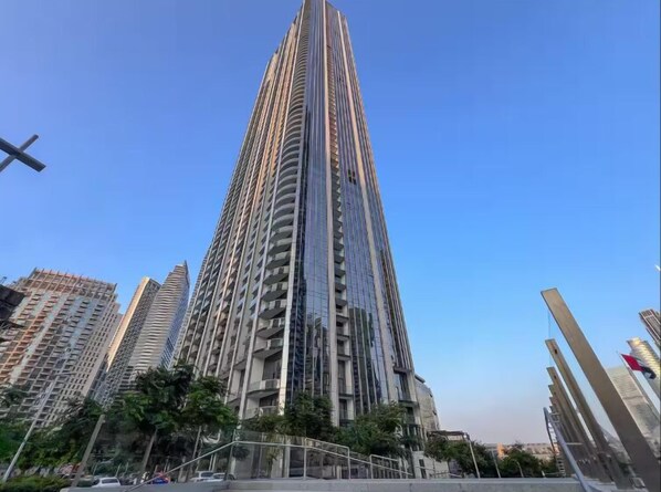 Mặt tiền nơi lưu trú