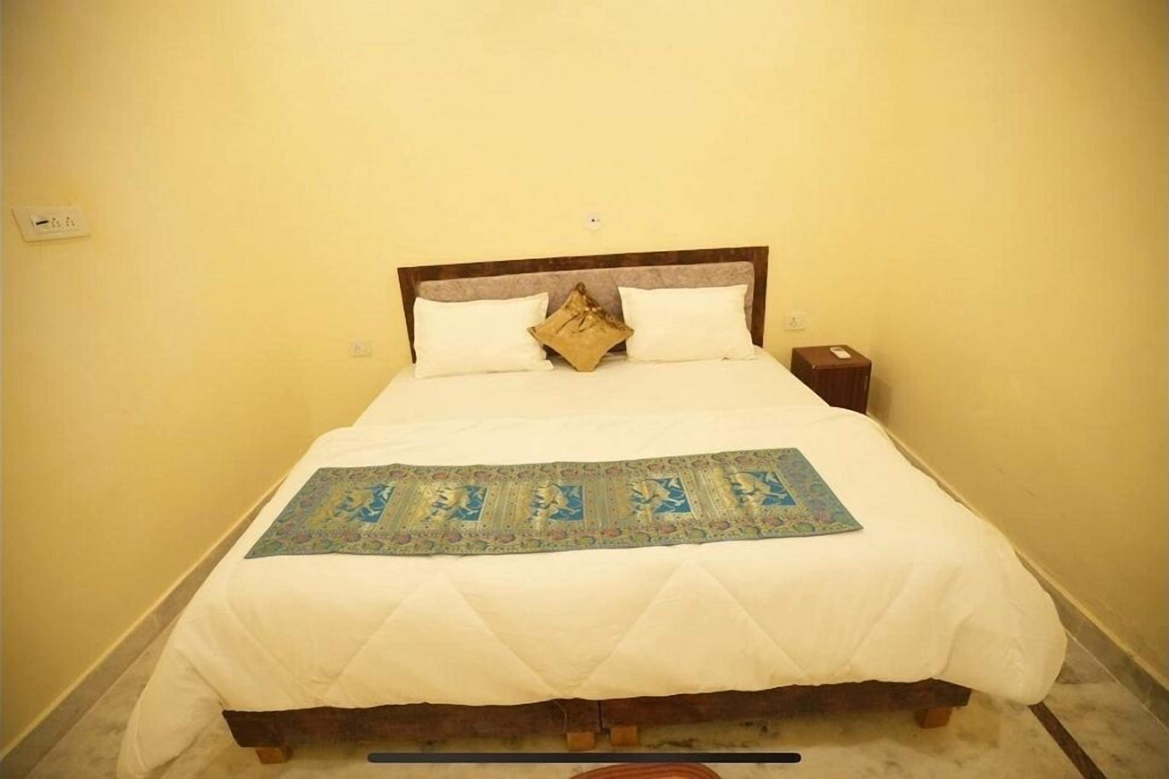 Standard Double or Twin Room | Free WiFi