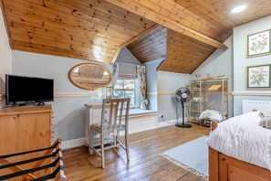 2 habitaciones, wifi gratis y ropa de cama
