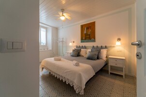 Basic Apartment | 1 bedroom, iron/ironing board, free WiFi