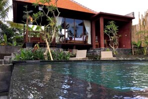 Pool - Hidden Point Villa 5 minutes to rice field walk.  Wooden House with Large Pool 
 (Bali)