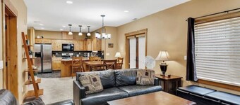 Alpine Village Suite w/ Garage and Sauna

