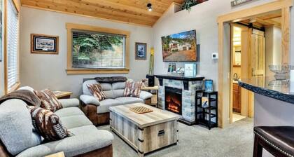 Park Ave on the Hill w/ new Hot Tub