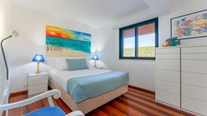 3 Schlafzimmer, Bügeleisen/Bügelbrett, kostenloses WLAN, Bettwäsche