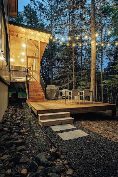 Cabin & Treehouse by Jay Cooke State Park / Duluth Trails