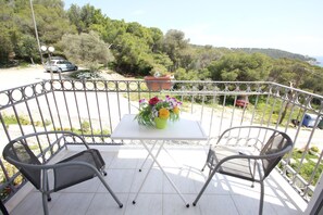 2 bedrooms - Pelagos Studios by Frangki (Aegina)