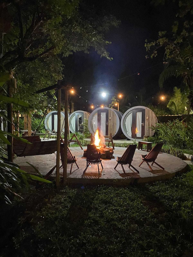 2 Star Hotels