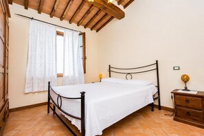 2 camere, ferro/asse da stiro, Wi-Fi, lenzuola