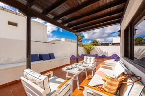 Outdoor dining - Villa Dulce - Four Bedroom Villa, Sleeps 8 (Tias)