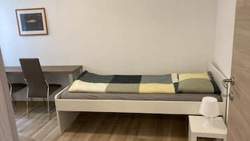 2 chambres, bureau, lit parapluie, Wi-Fi gratuit