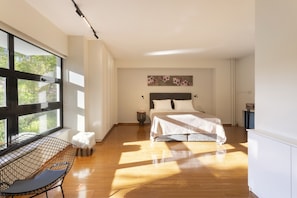 4 habitaciones, tabla de planchar con plancha y wifi gratis 