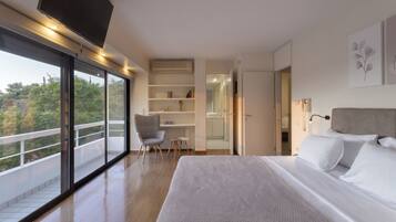 4 camere, ferro/asse da stiro