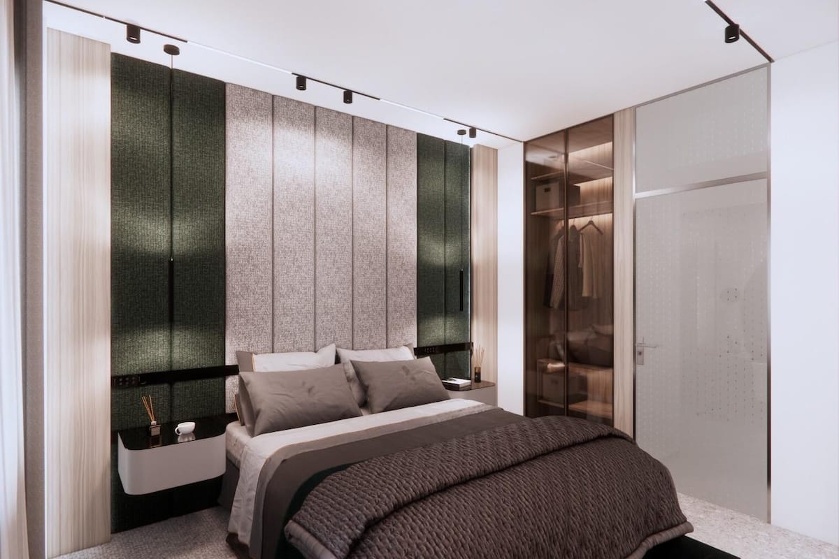 Suite | Desk, laptop workspace, free WiFi