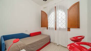 Apartment | 2 Schlafzimmer, Bügeleisen/Bügelbrett, kostenloses WLAN