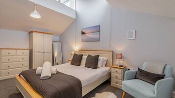 1 bedroom, desk, iron/ironing board, free WiFi