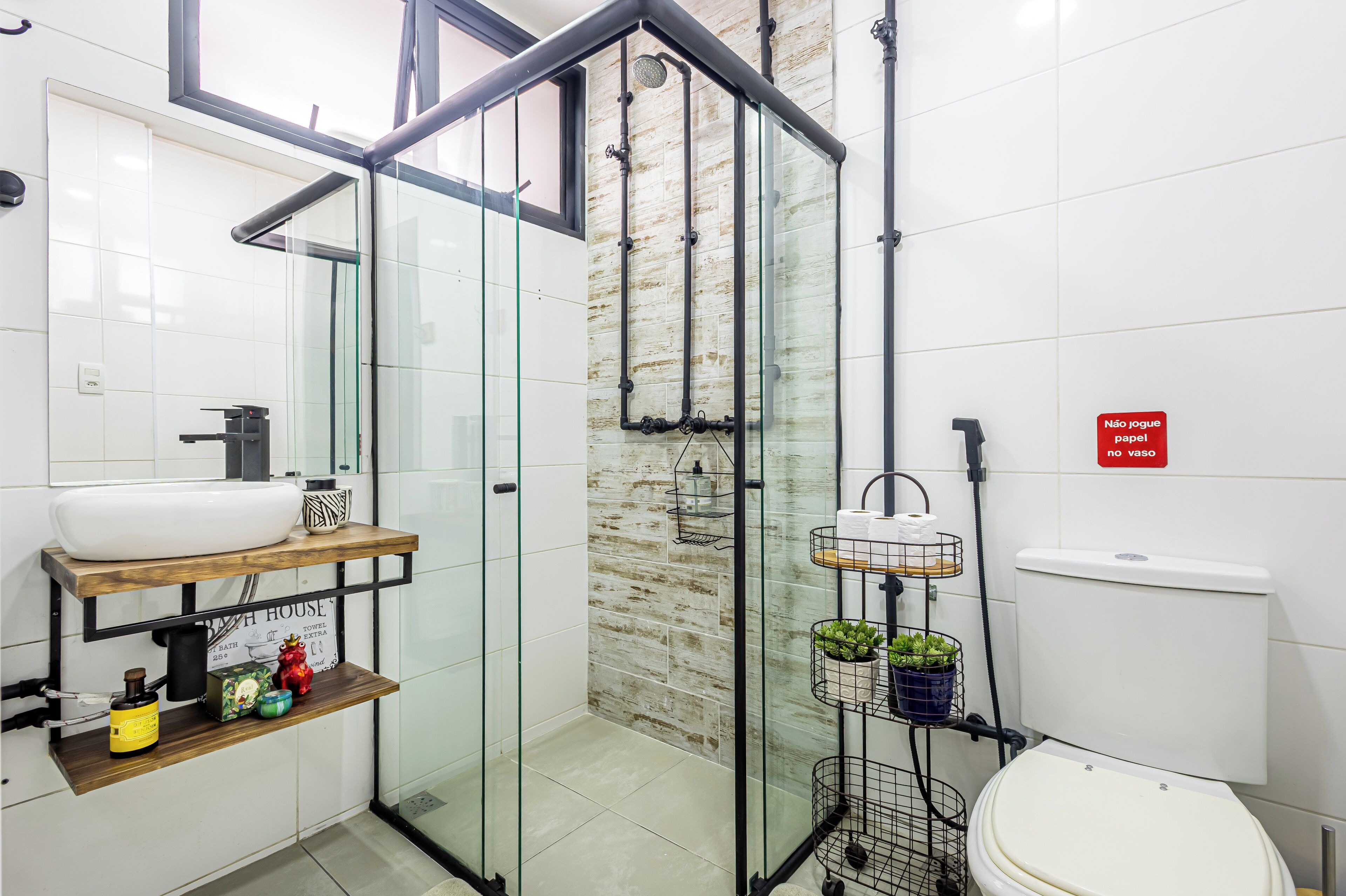 Shower, hair dryer, towels, toilet paper