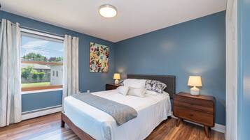 3 quartos, escrivaninha, ferros/tábuas de passar roupa, Wi-Fi