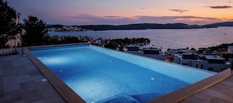 Villa Sea Sex and Fun