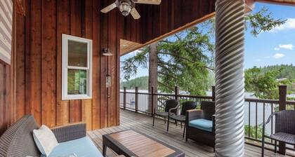 Echo Bay Lodge – A Unique Lakeside Retreat, Perfect for Families!