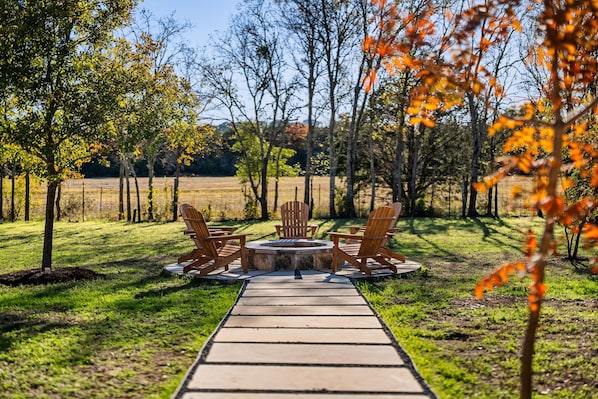 Exterior - Charming Modern Retreat in Austin (Austin)