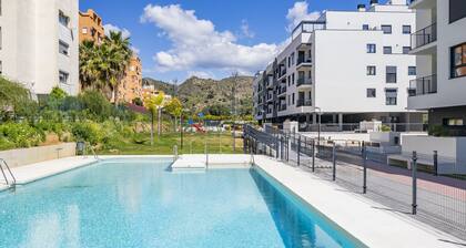 Cubo's Andalucia Luxury Malaga Apartment / communal pool / parking included / terrace